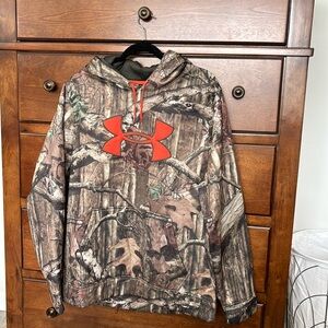 Men’s Camo hoodie